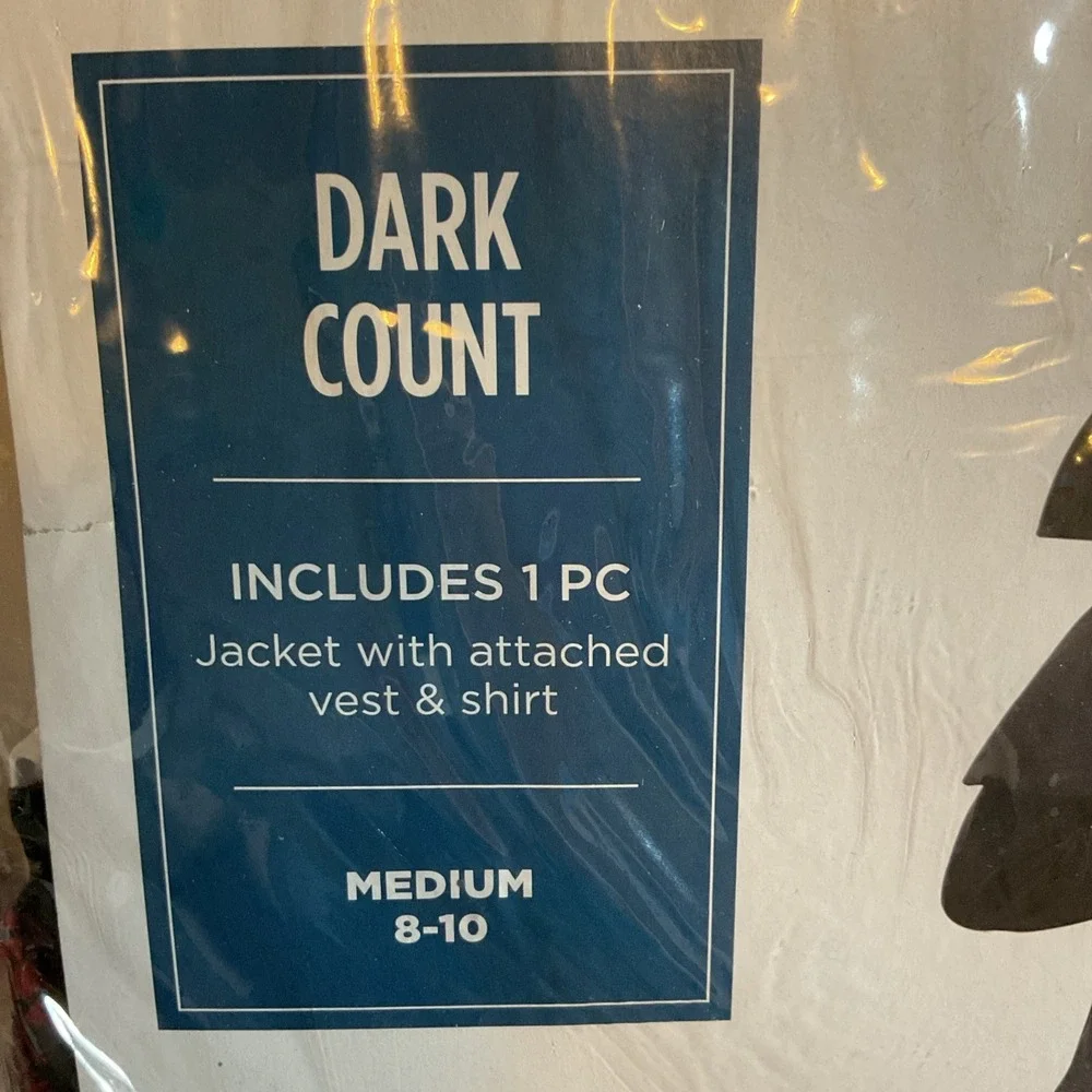 New Dark Count Child Halloween Costume Size Medium 8 - 10‎ Dracula Vampire
